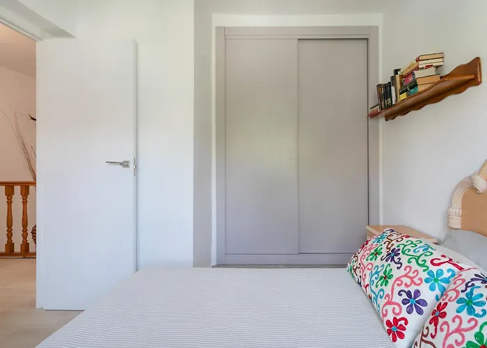 Casa En La Playa Con Piscinas A
