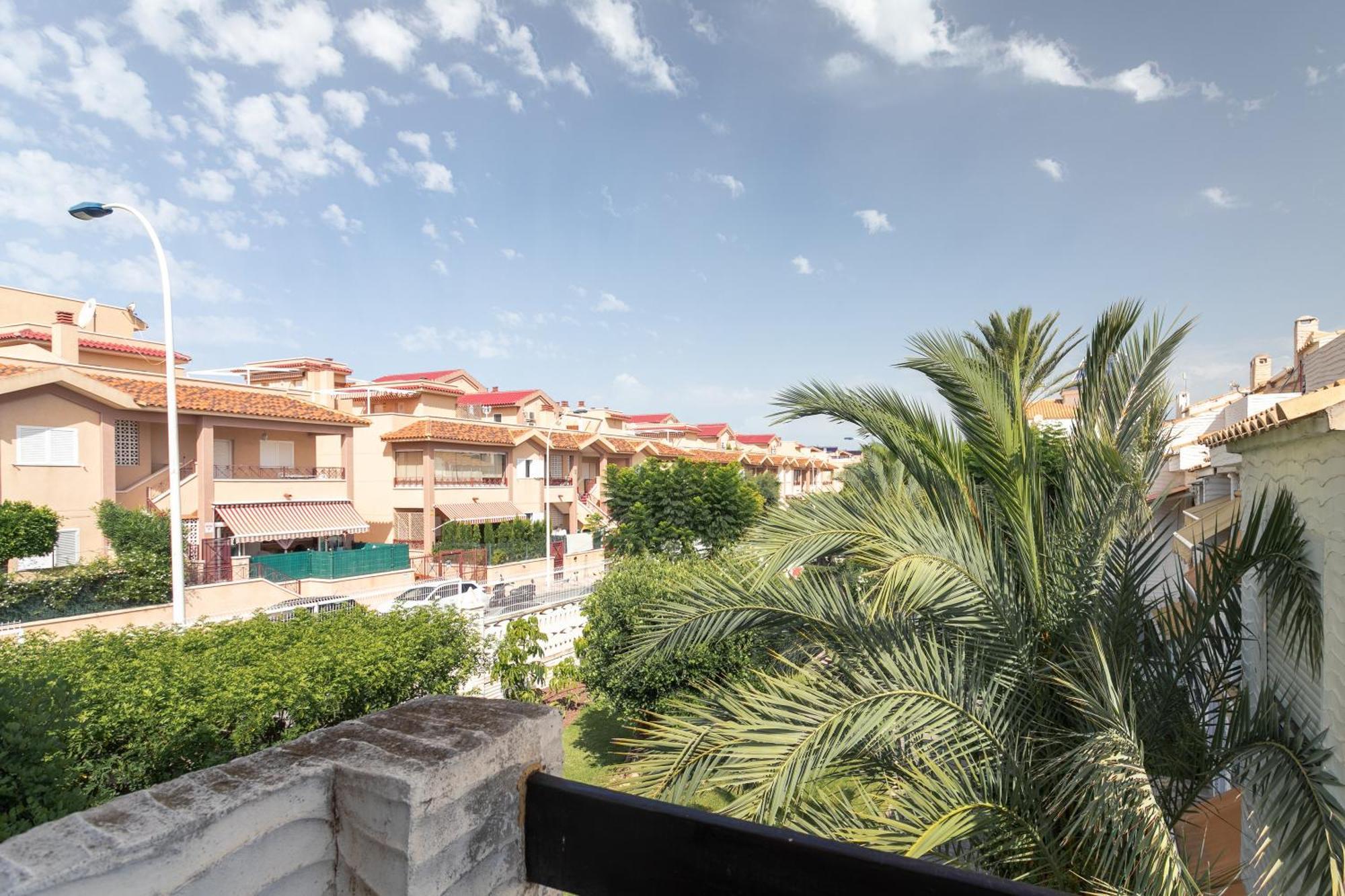 Hébergement de vacances Casa En La Playa Con Piscinas A *